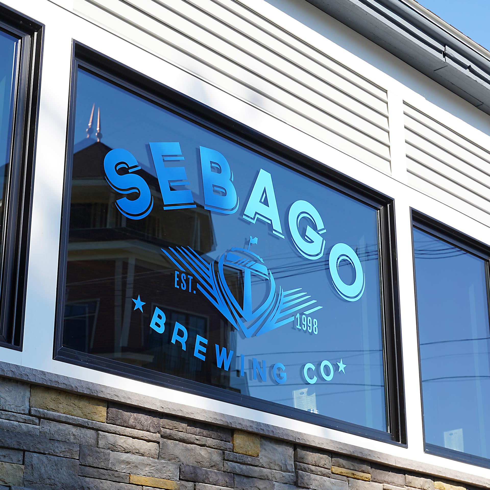 Exterior of Sebago Brewing Gorham location